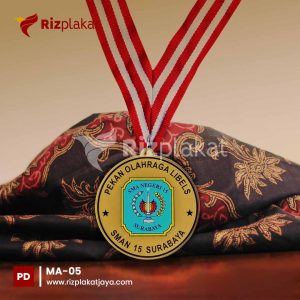 Medali Akrilik Sekolah Menengah Atas